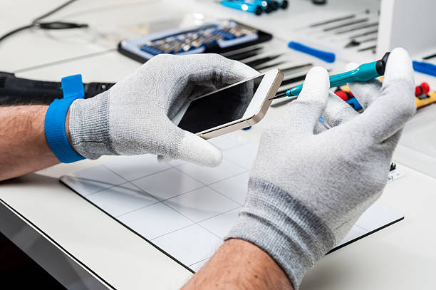 Smartphone Repairing & Maintenance