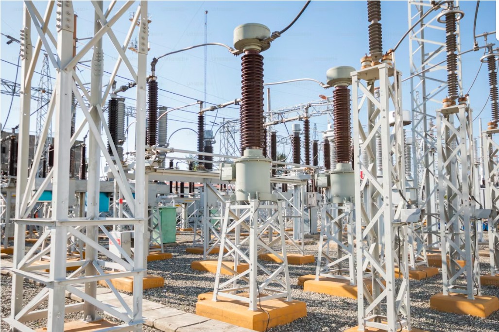Diploma in Electrical & Electronic Engineering