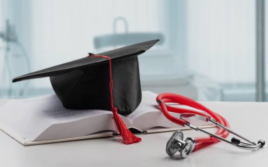 Diploma in Sciences Medicine and Surgery